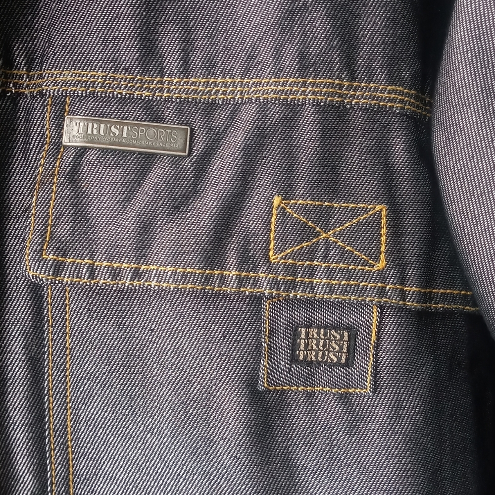 TRUST SPORTS COLLECTION JACKET - Picture 4 of 14